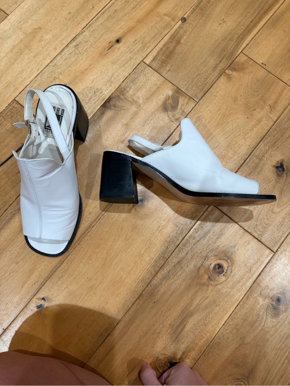 White Genuine Leather Y2K / 90’s Block Heels